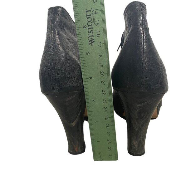 Calleen Cordero Black Leather Studded Heeled Ankle Boots Size 9 whimsigoth - Picture 5 of 11